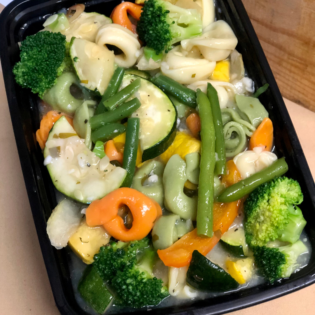 Veggies & Tortellini in Scampi Sauce